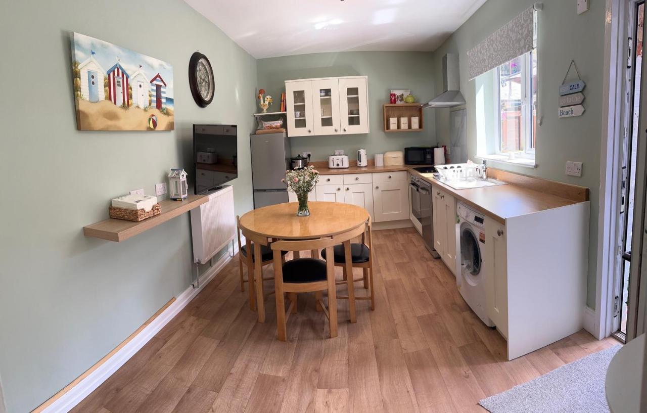 Appartamento Self Contained Garden Flat Newly Refurbished Bridlington Esterno foto